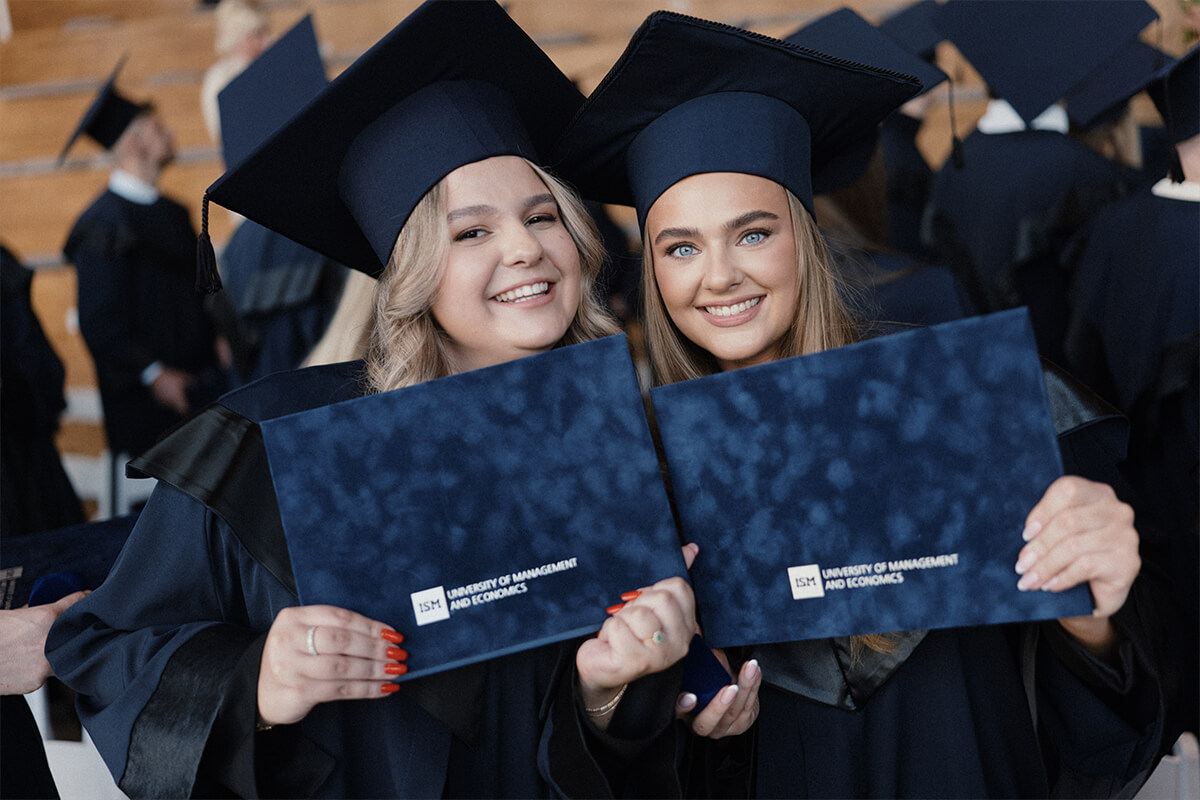 Bakalauro studijos ISM, Diplomų teikimo šventė